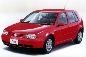 Volkswagen launches car to commemorate 20 mil. Golf produced